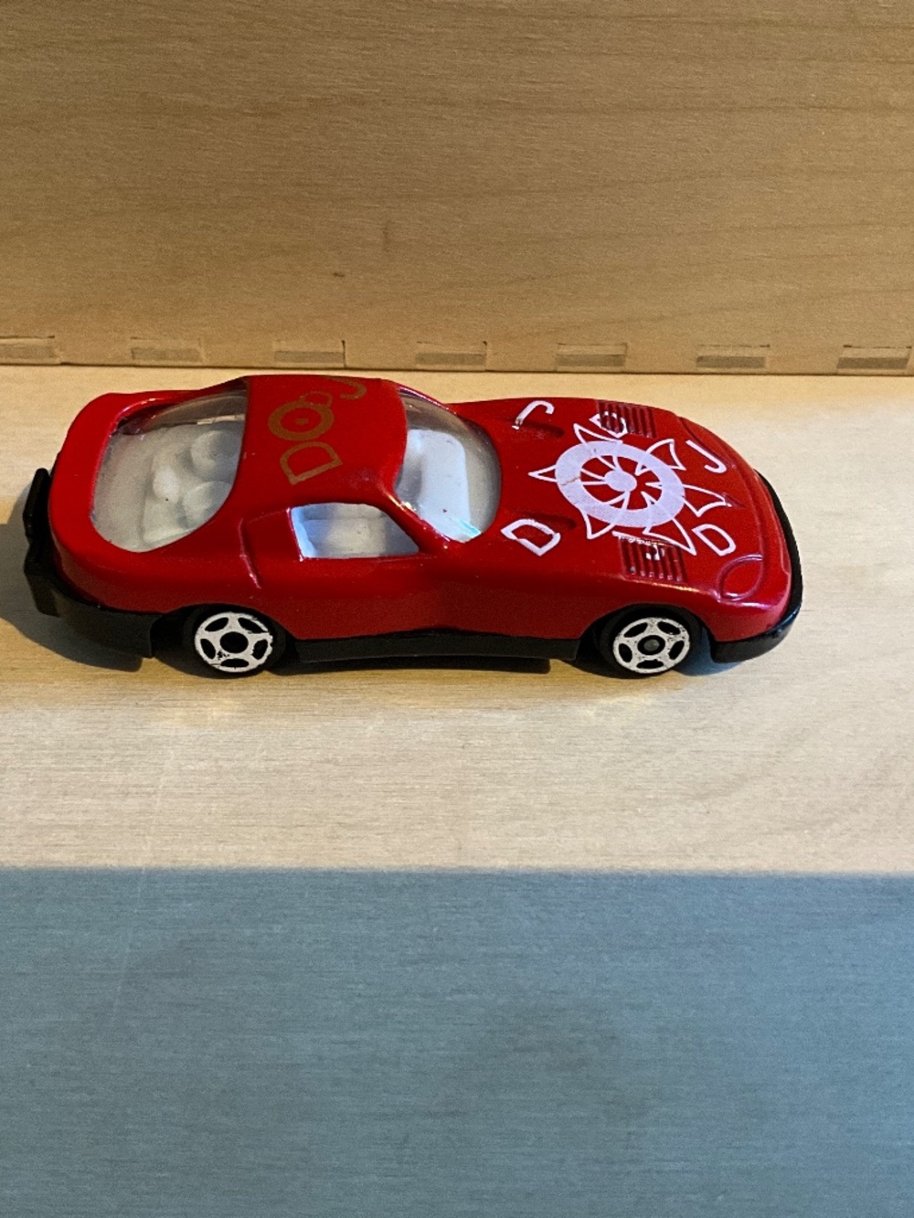 vintage 1:64 scale die-cast Dodge Viper unbranded